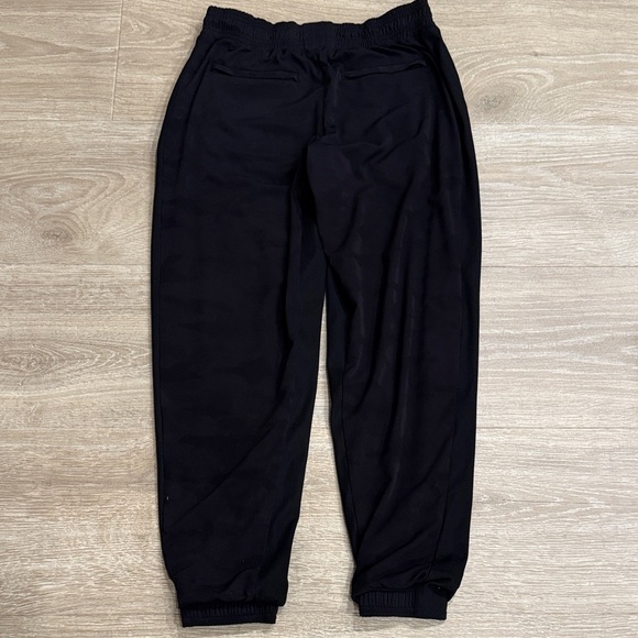 Athlete  Brooklyn Camo Lined Jogger Pants Size 4 - Picture 3 of 6